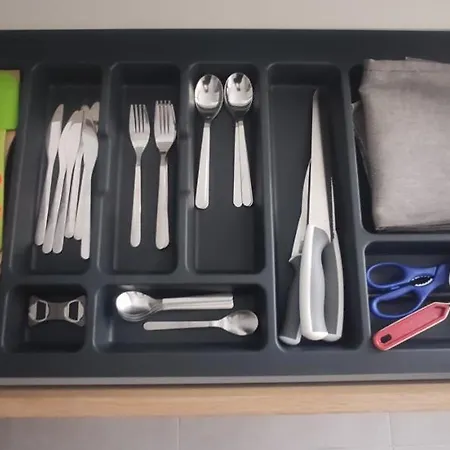 Tio Pepe, Parking, Wifi, Hvac Apartment