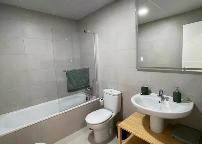 Tio Pepe, Parking, Wifi, Hvac Lejlighed